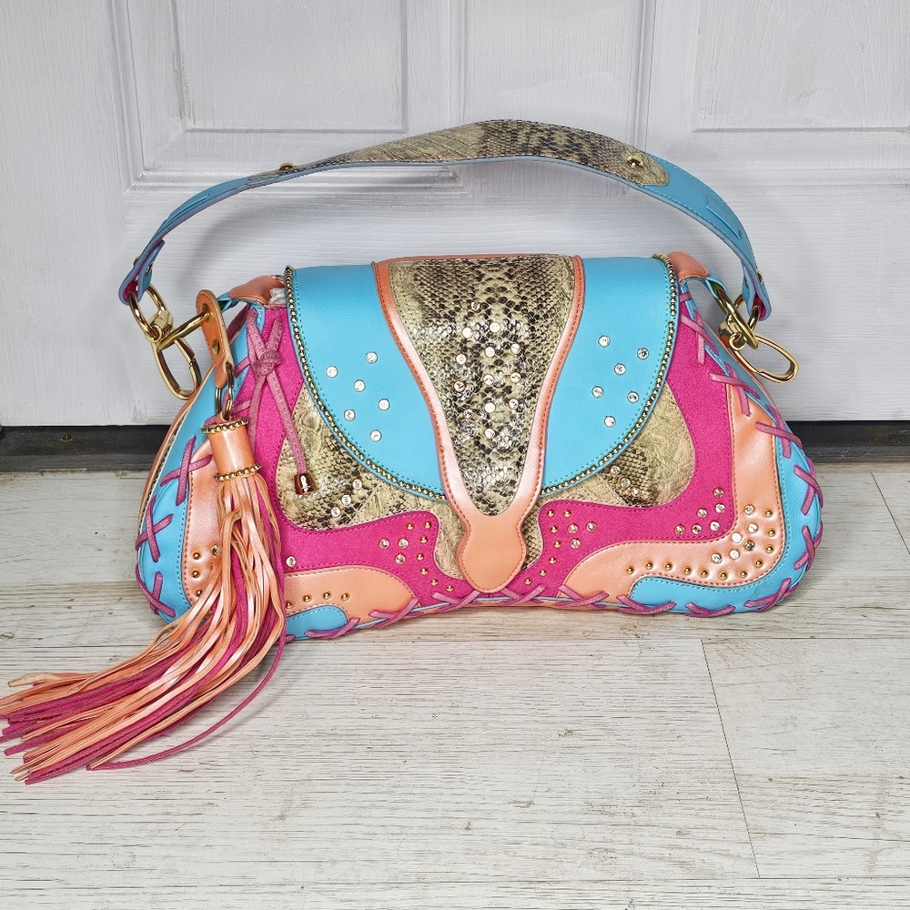 Hot In Hollywood Guitar Purse